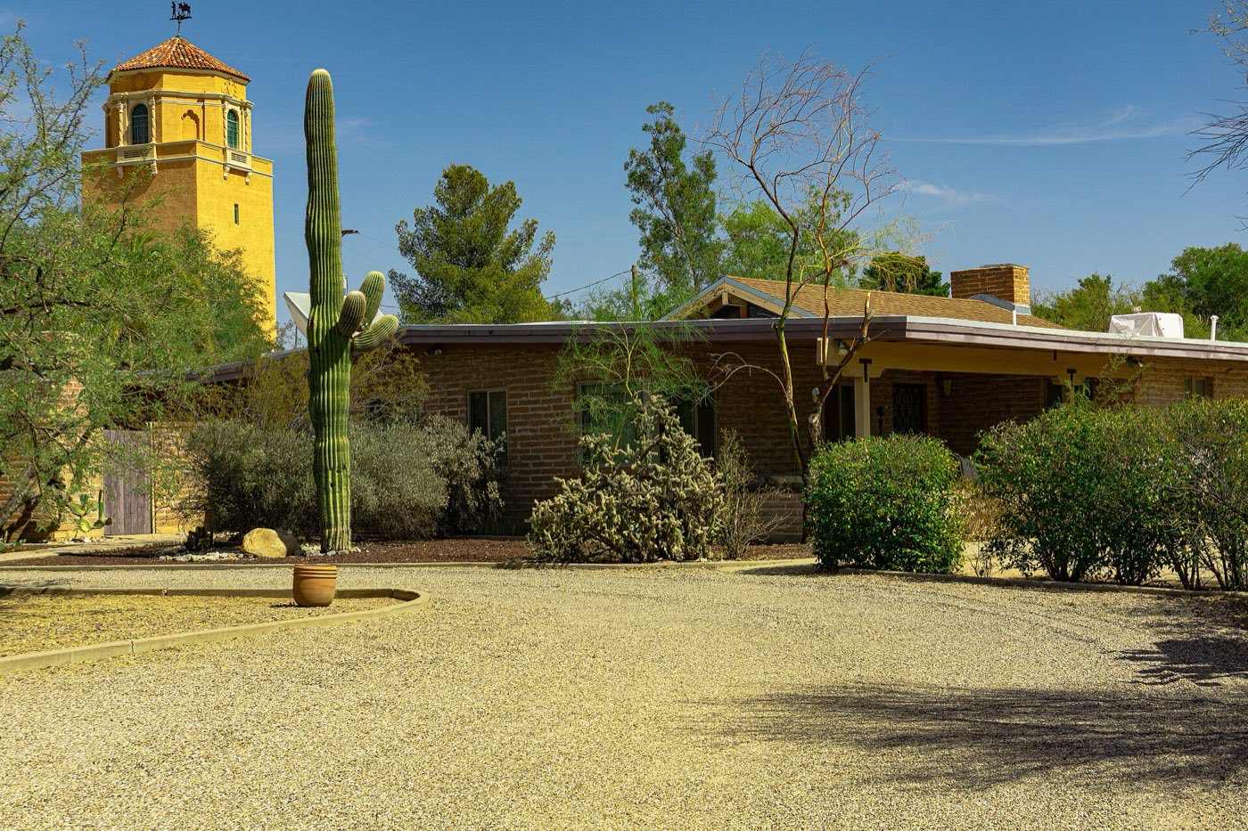 Arizona — homes and neighborhoods
