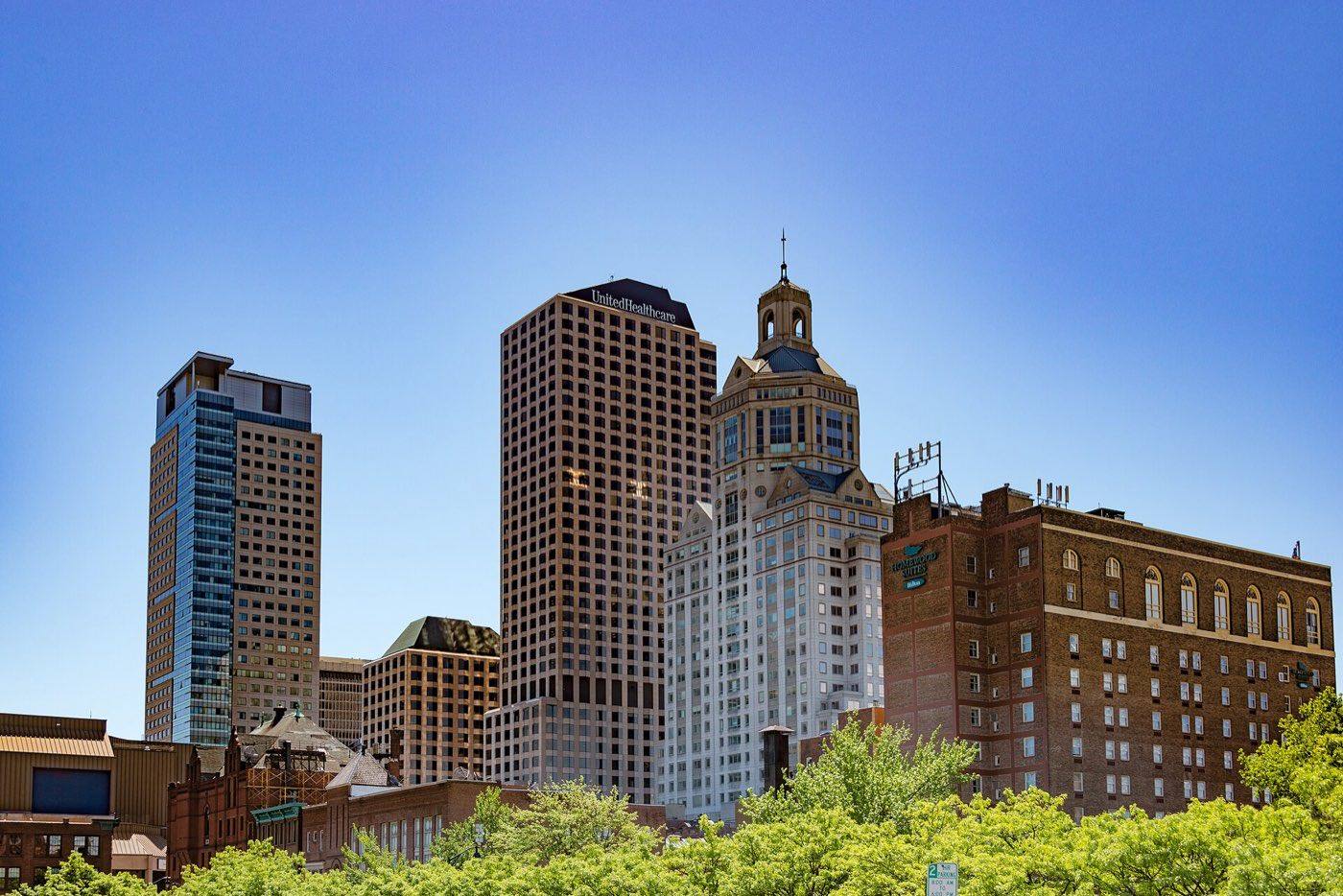 Connecticut — homes and neighborhoods