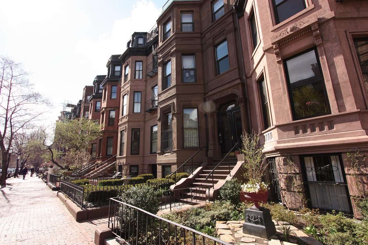 Massachusetts — homes and neighborhoods