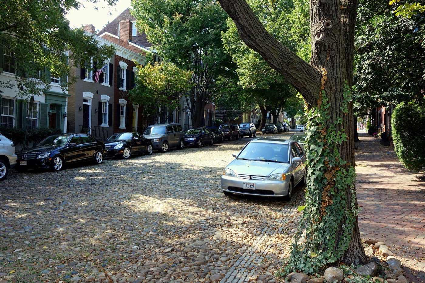Virginia — homes and neighborhoods