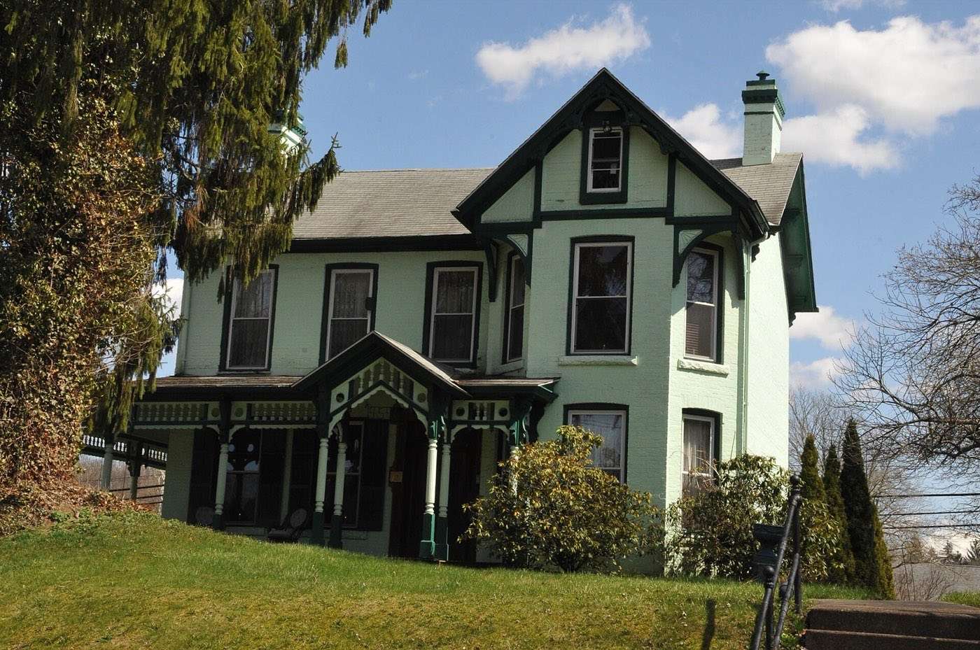 West Virginia — homes and neighborhoods